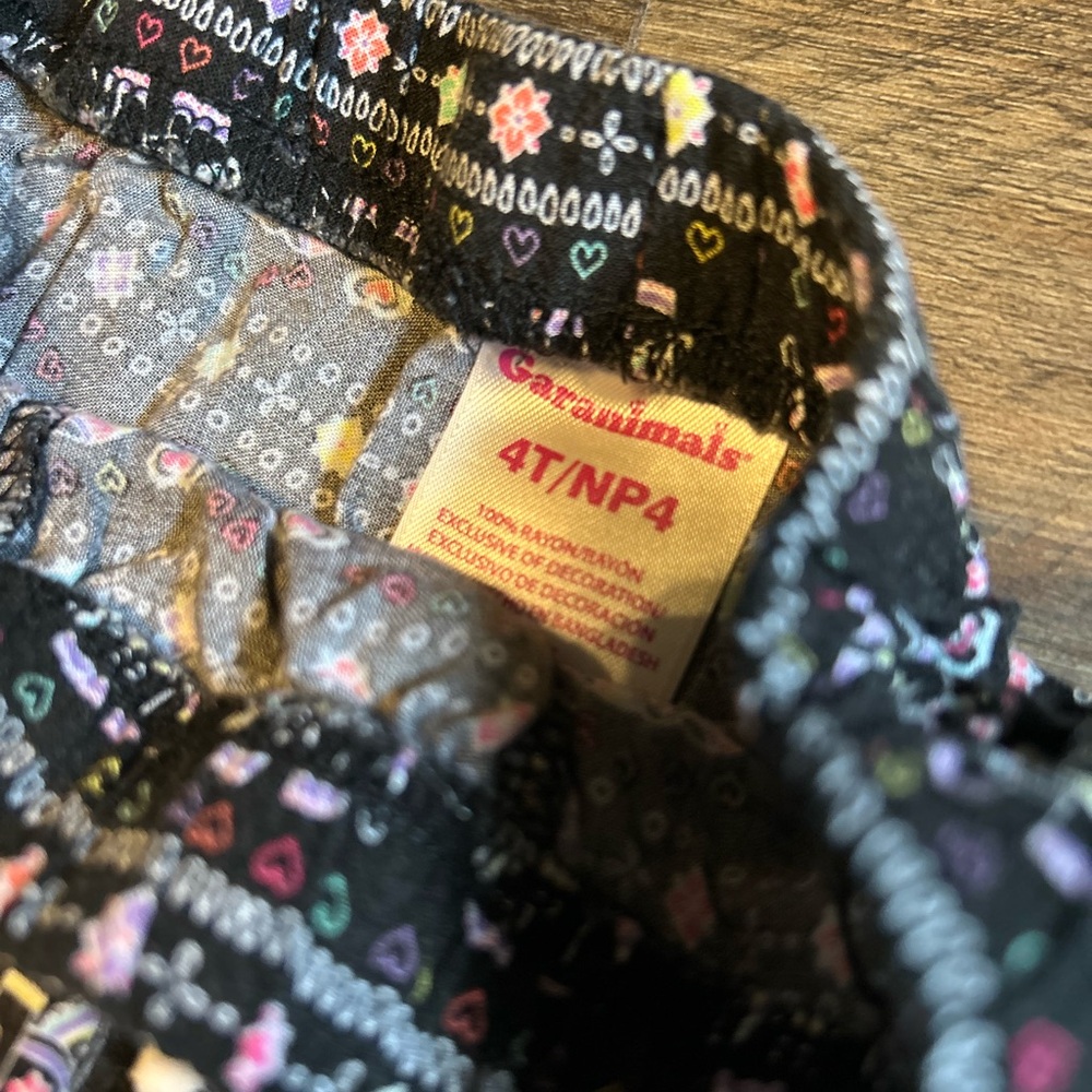 Girls Shorts Bundle - Picture 3 of 6